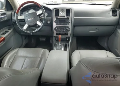 2005 Chrysler 300 Touring from USA, damaged, VIN 2C3JA53G65H124398